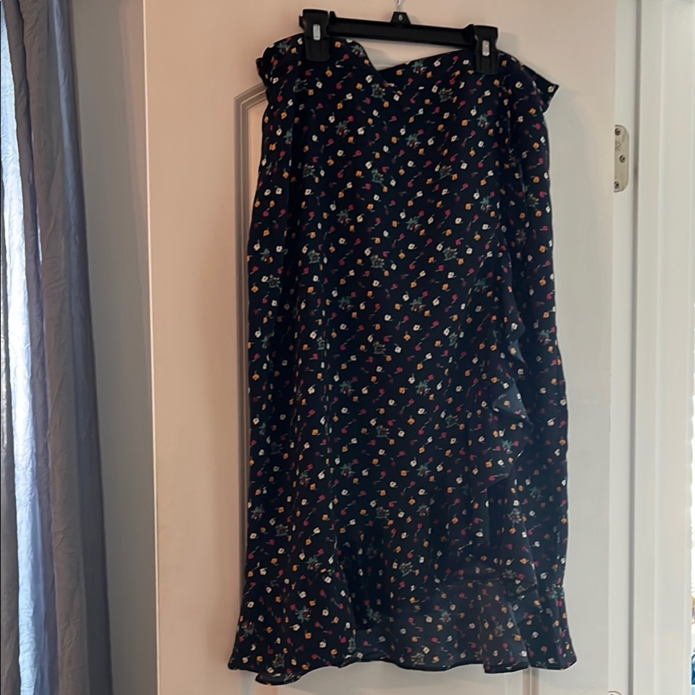 LOFT Black and White Tiered Midi Skirt